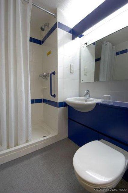 Travelodge Liverpool Central Esterno foto