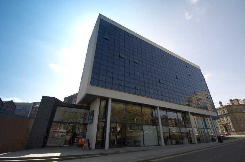 Travelodge Liverpool Central Esterno foto